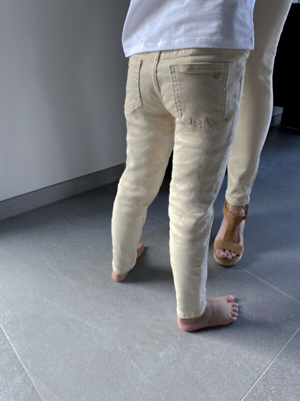 Jeans beige enfant