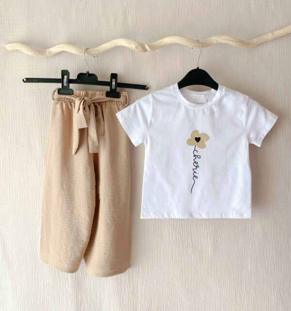 Pantalon large beige et T-Shirt chérie enfant